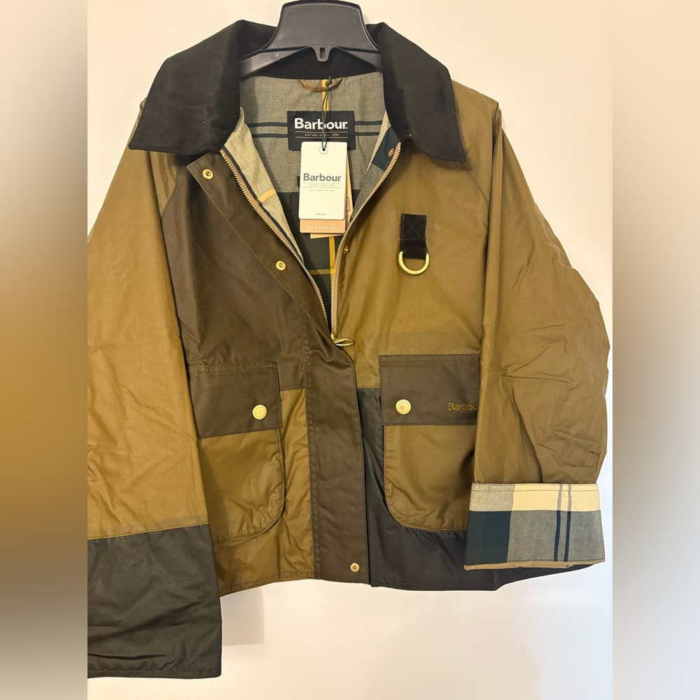 BARBOUR ALMA WAX JACKET in Sand/ Archive Olive MSRP$580 British Elegance - Picture 4 of 16